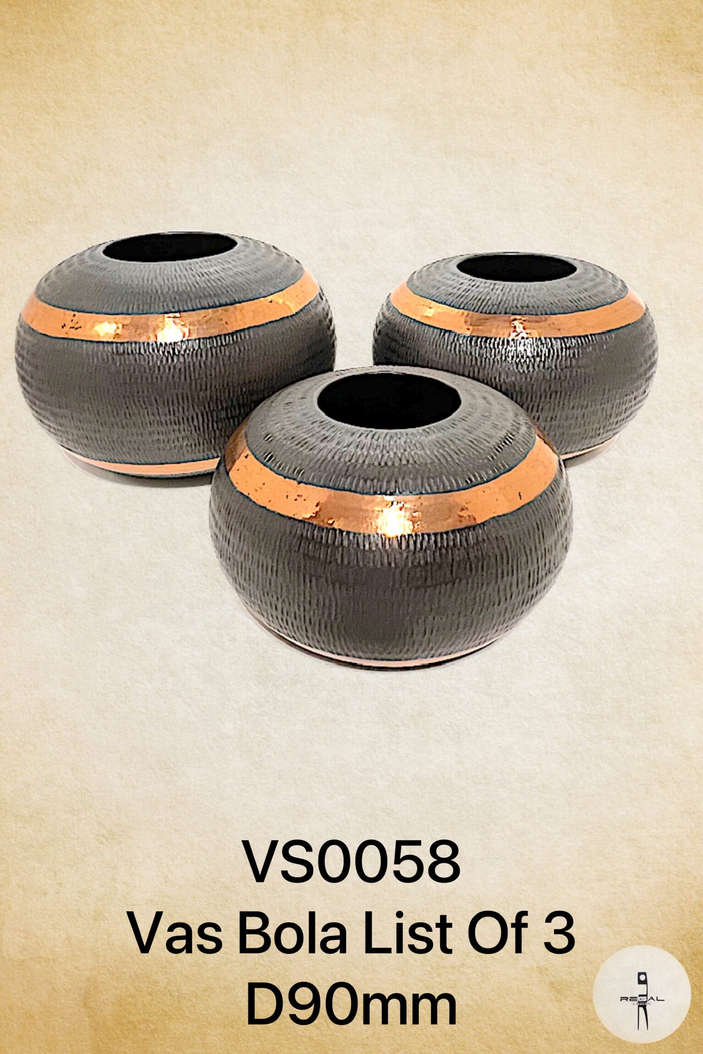 Vase Bola ( set of 3 )